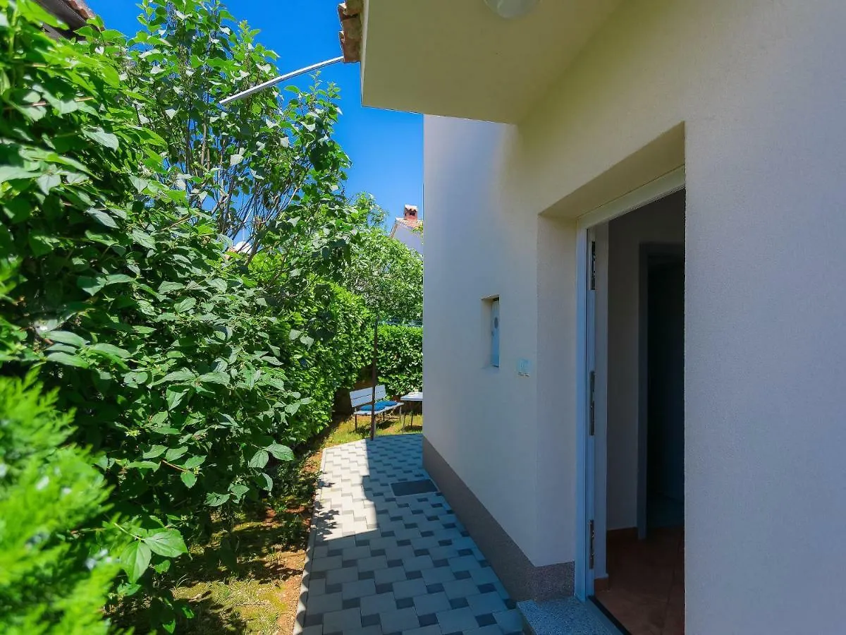 Holiday Home Gojak By Interhome Pula