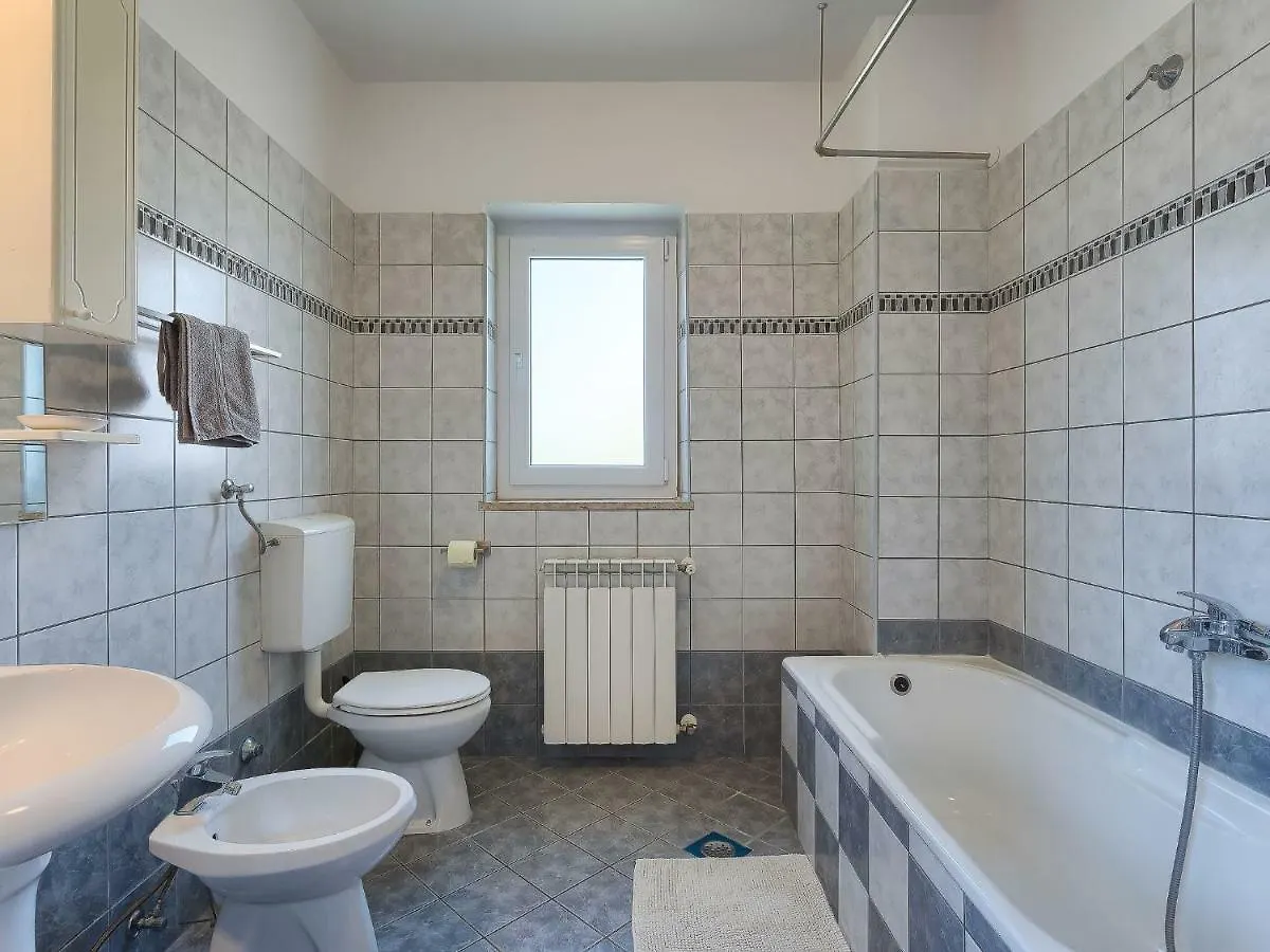 Holiday Home Gojak By Interhome Pula