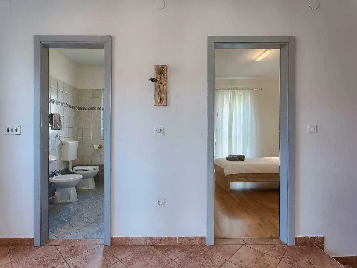 Holiday Home Gojak By Interhome Pula